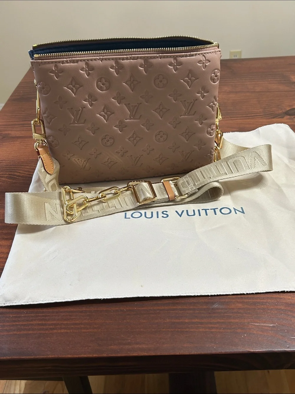 Louis Vuitton Coussin Purse - Picture 1 of 10
